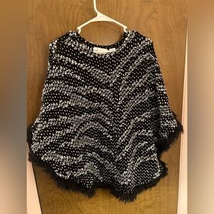 Alfred Dunner Black and White Knit Poncho